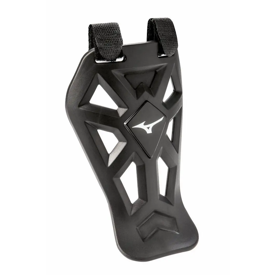 Mizuno Catcher's Throat Guard 1 Mizuno Catcher's Throat Guard
