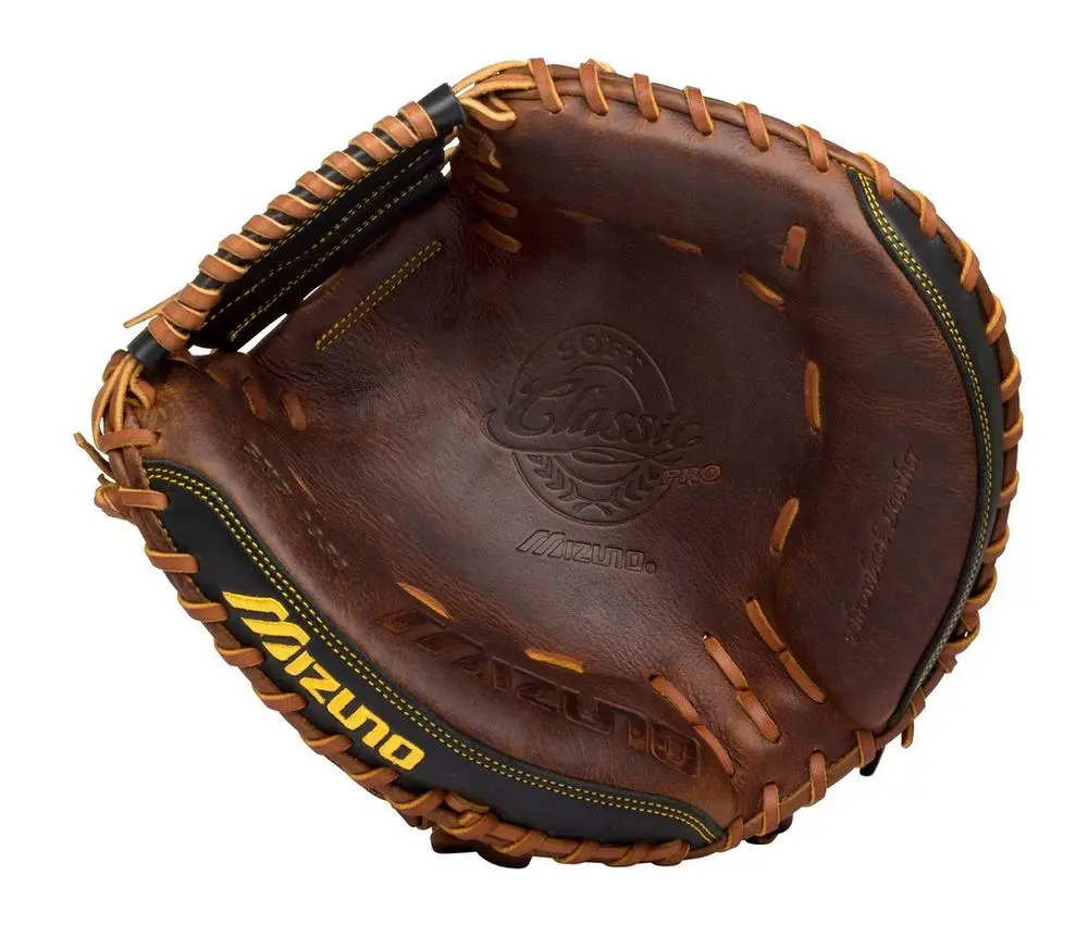 Mizuno Classic Pro Soft Baseball Catcher's Mitt 33.5" 2 Mizuno Classic Pro Soft Baseball Catcher's Mitt 33.5" - Image 2